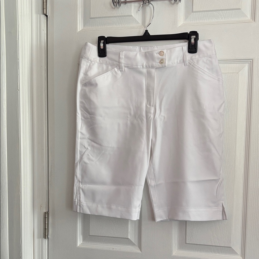 Callaway Women's White Bermuda Golf Shorts